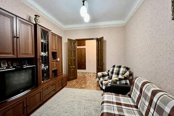 3-к квартира, 57 м², 1/3 эт.