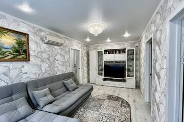 4-к квартира, 60 м², 2/5 эт.
