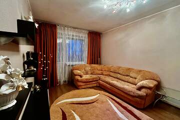 2-к квартира, 49,3 м², 3/3 эт.