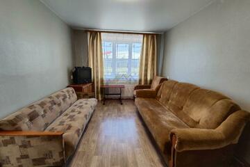 2-к квартира, 42 м², 2/5 эт.