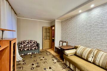 2-к квартира, 48 м², 1/5 эт.