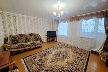 3-к квартира, 82,6 м², 1/3 эт.